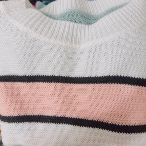 Sweater - Picture 1 of 1